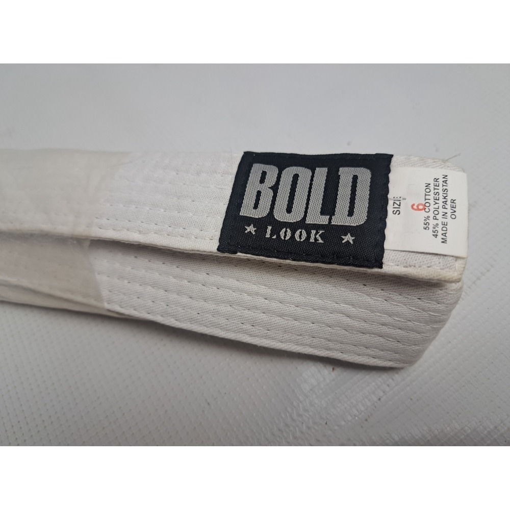 White Karate Bold Look Belt Size 6 Martial Arts - NEW OPEN BOX - Picture 5 of 7